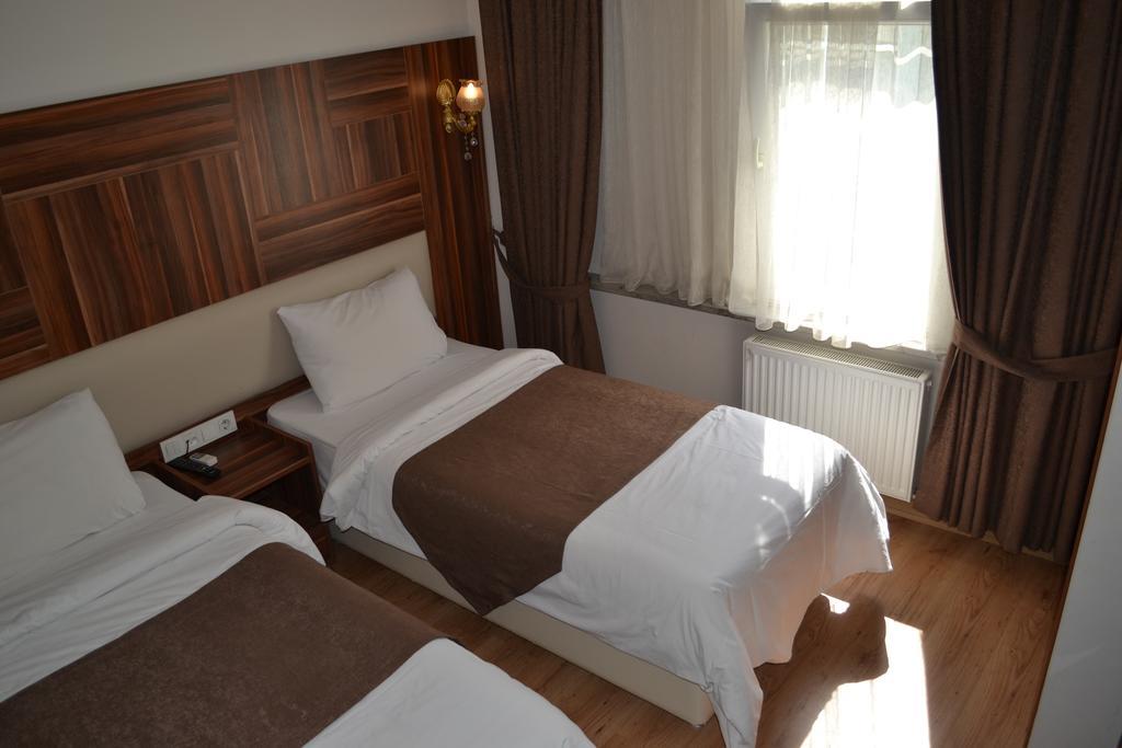 New Fatih Hotel อิสตันบูล ภายนอก รูปภาพ