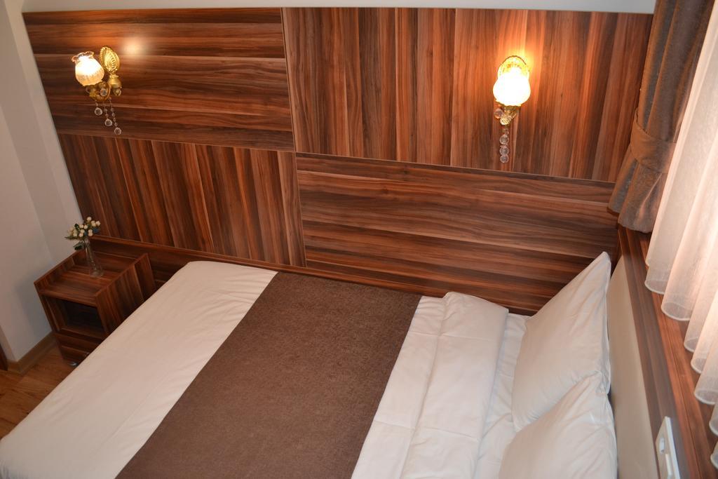 New Fatih Hotel อิสตันบูล ภายนอก รูปภาพ