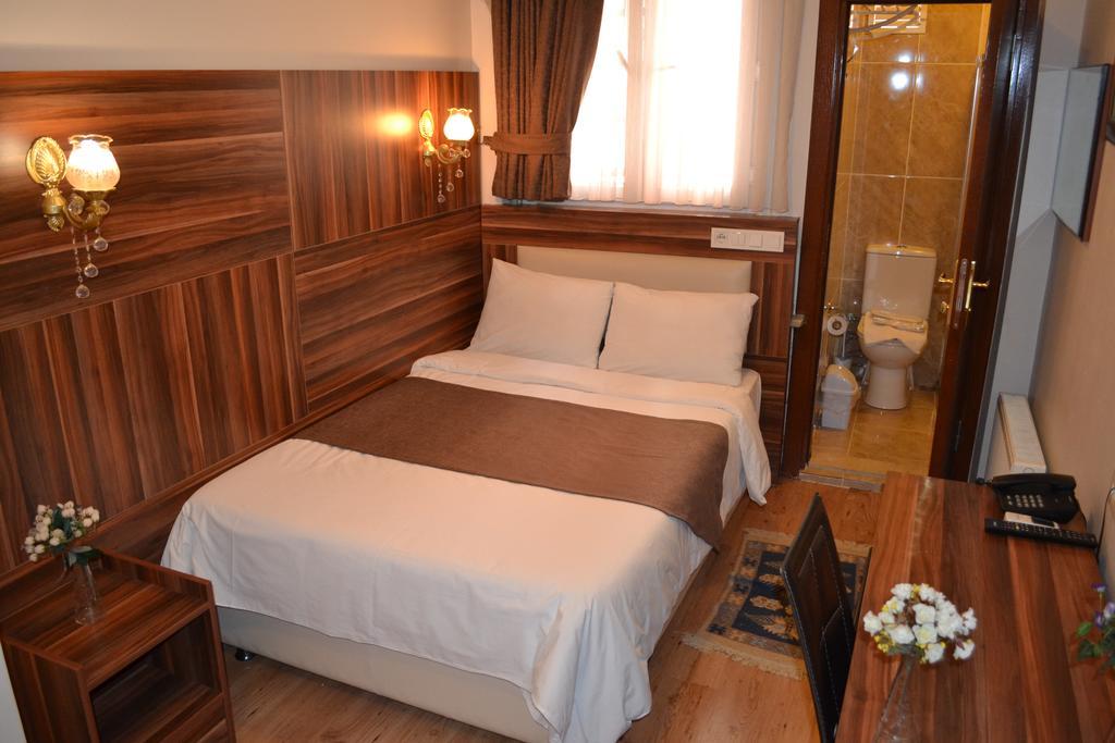 New Fatih Hotel อิสตันบูล ภายนอก รูปภาพ