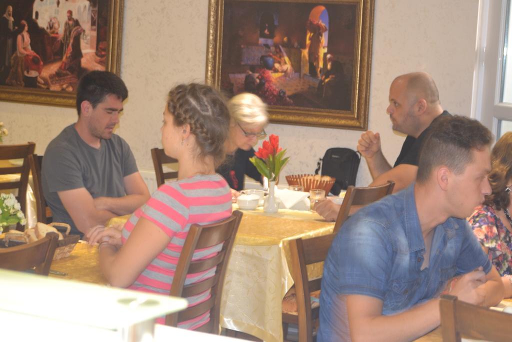 New Fatih Hotel อิสตันบูล ภายนอก รูปภาพ