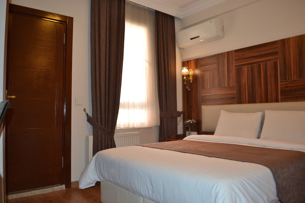 New Fatih Hotel อิสตันบูล ภายนอก รูปภาพ
